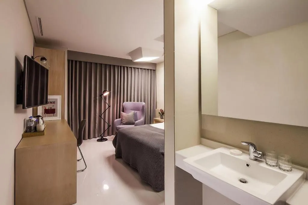 Hotel Denim Seoul Motel