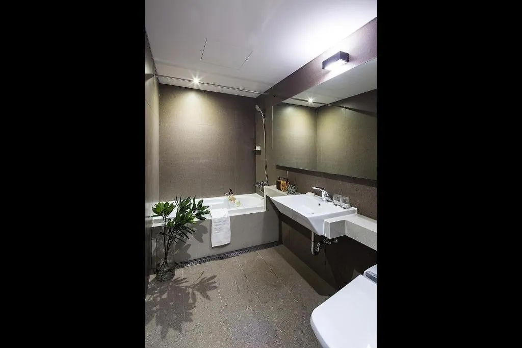 Motel Hotel Denim Seoul